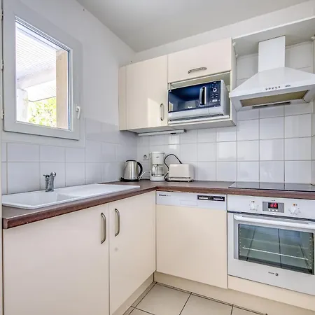 3 Pieces - Piscine - Proche