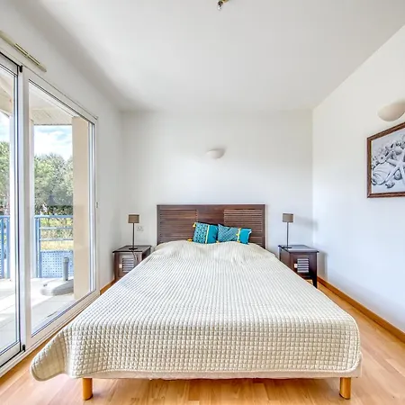 3 Pieces - Piscine - Proche Lejlighed