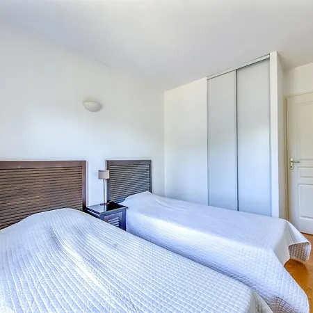 Apartment 3 Pieces - Piscine - Proche Soulac-sur-Mer